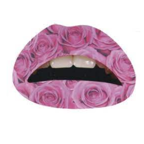 Lip tattoo, different models to choose from